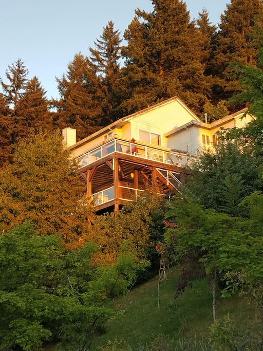 Majestic Setting