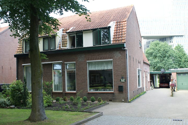 Stay in Zwolle at B&B "Het Beukenhofje"