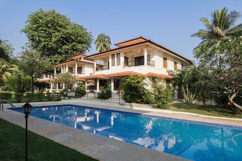 Pool Facing Apartment For Two, Arpora - Baga