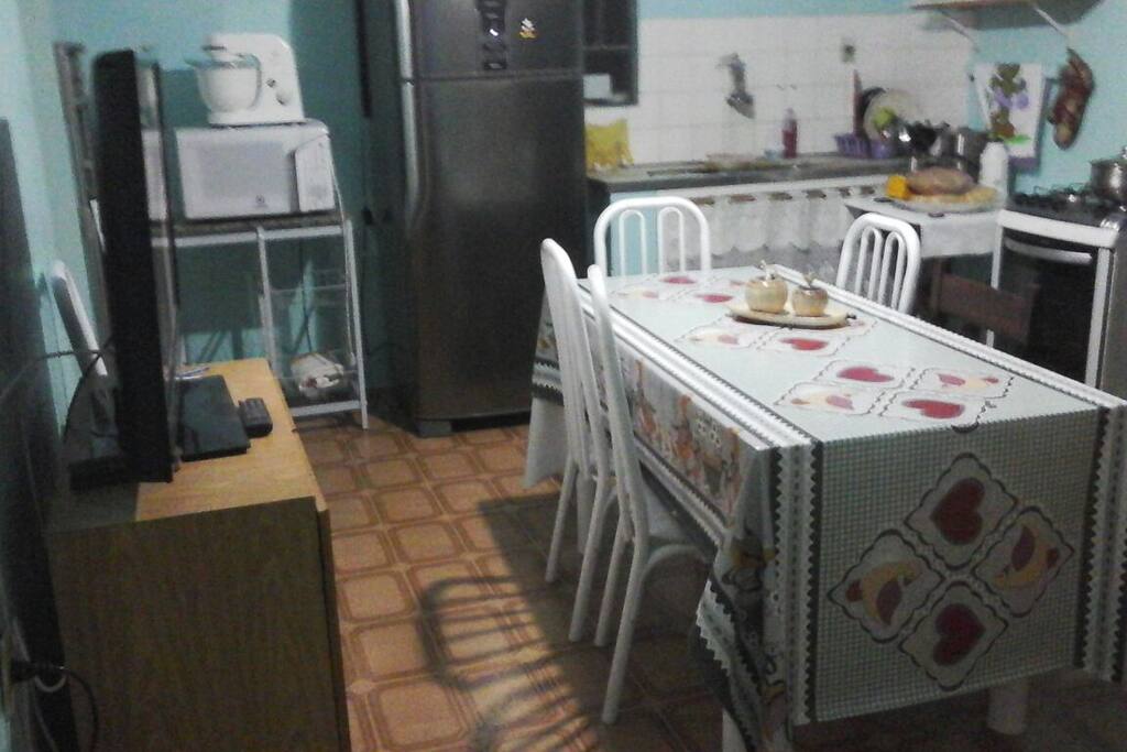 cozinha livre pra uso o dia todo