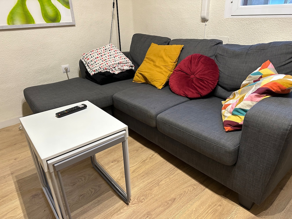 Top performing Airbnb: Apartamento en Puerta del Angel in Latina