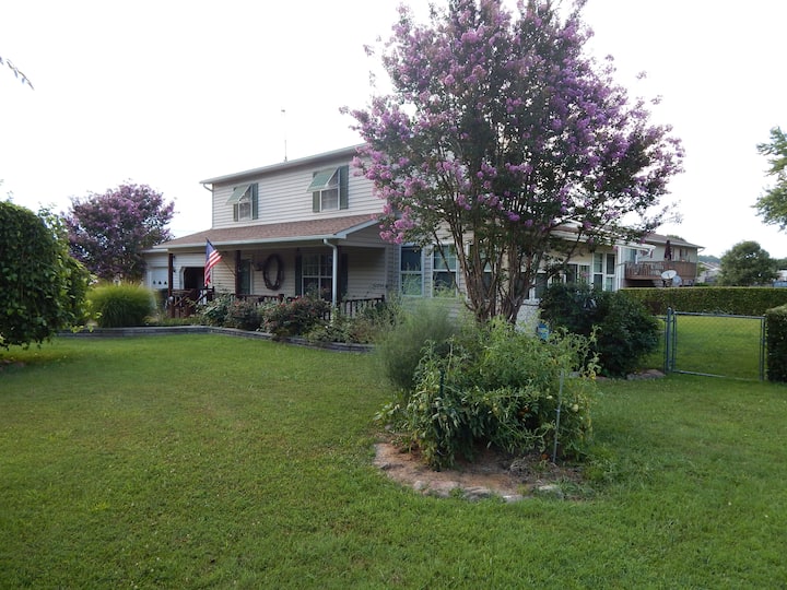 Jonesborough Vacation Rentals & Homes Tennessee, United States Airbnb