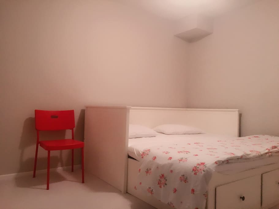 Bedroom 2
卧室 2