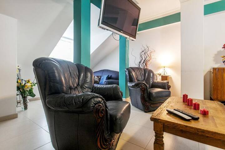 Apartamento Namastê T5Lisboa c/aquecimento central gallery image 5