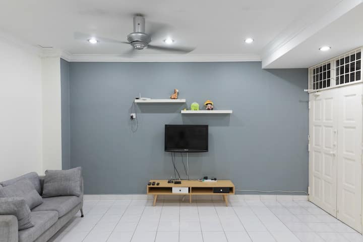Nordic style house in Butterworth, Penang 北欧双層排屋民宿
