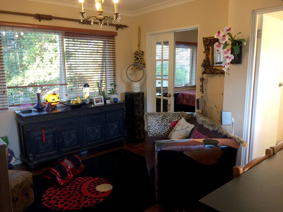lounge from front door