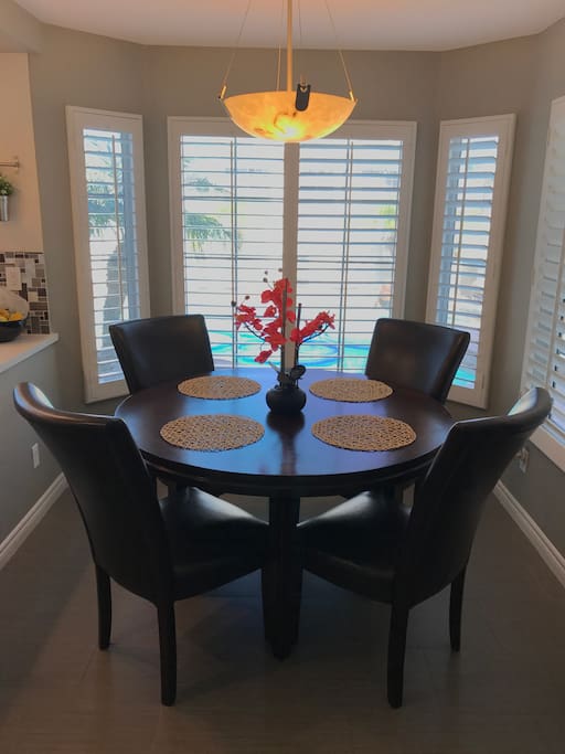 Breakfast Nook