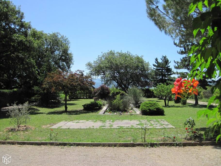 Parc vue des chambres