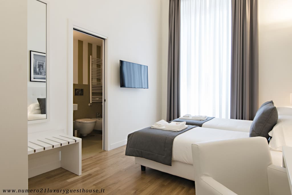 Private bedroom in a luxury guesthouse with private bathroom