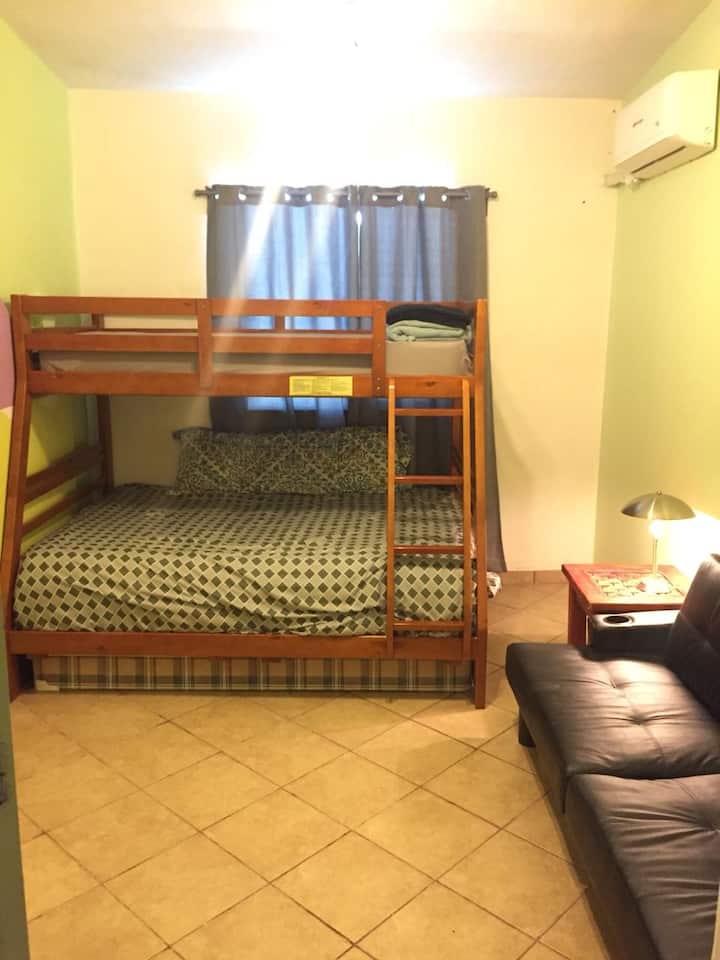 საძინებელი 2