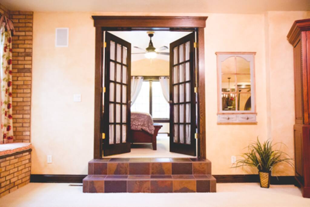 Entrance into the GARDEN Suite