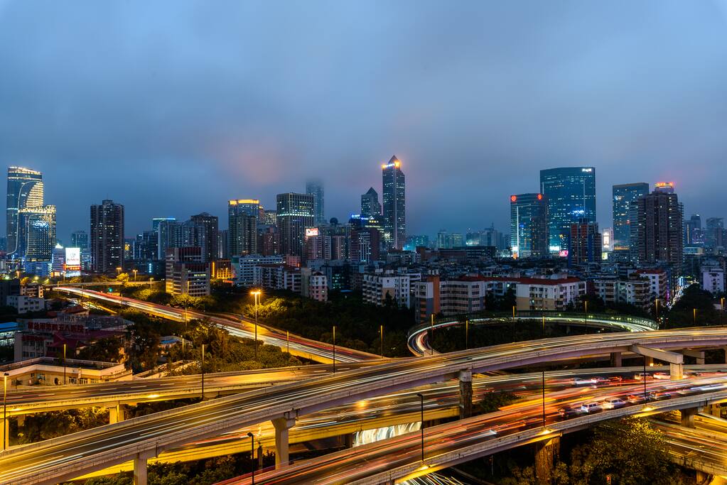 阳台夜景