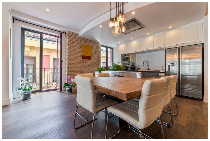 Casa Jardín: Garden Apartment Right Next to Sol gallery image 4