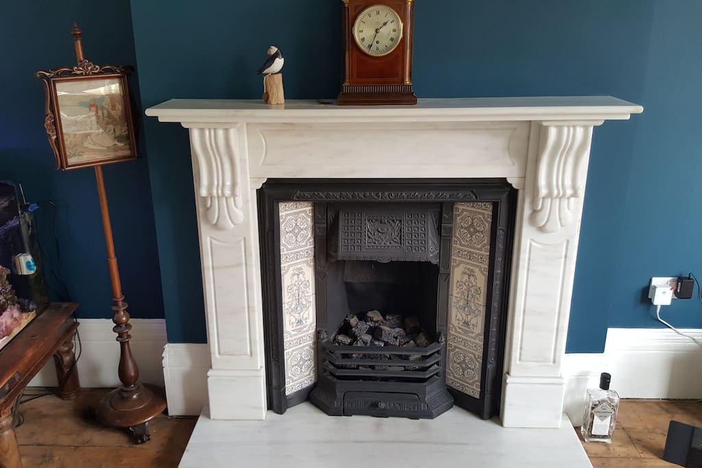 Lounge Fireplacr