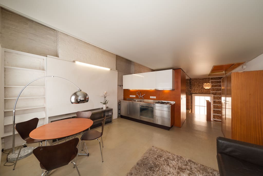 Open plan loft-like living