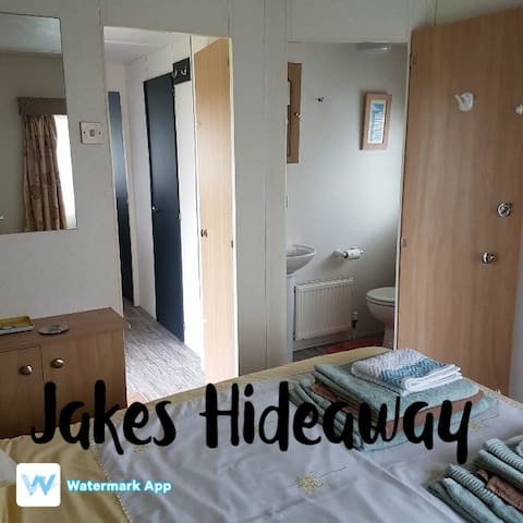Jakes Hideaway