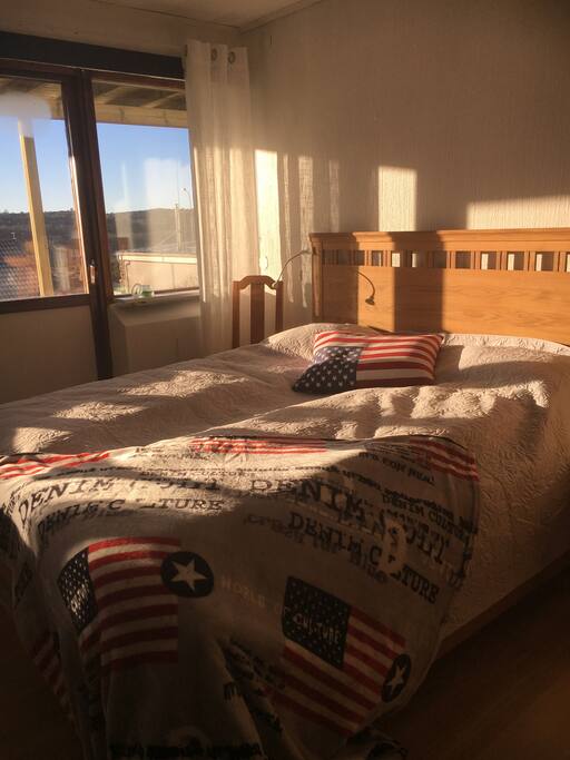 Rum undervåning.