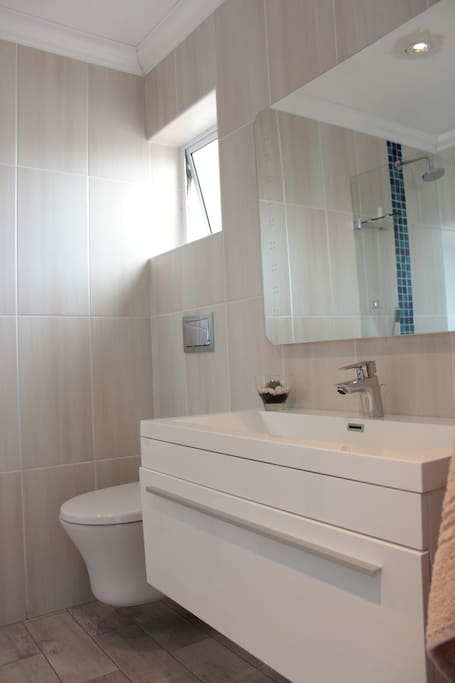 En suite bathroom