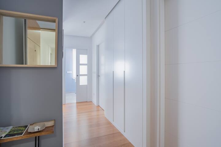 ACOGEDOR Y CÉNTRICO PISO, A 300 MTS DE LA CONCHA gallery image 2