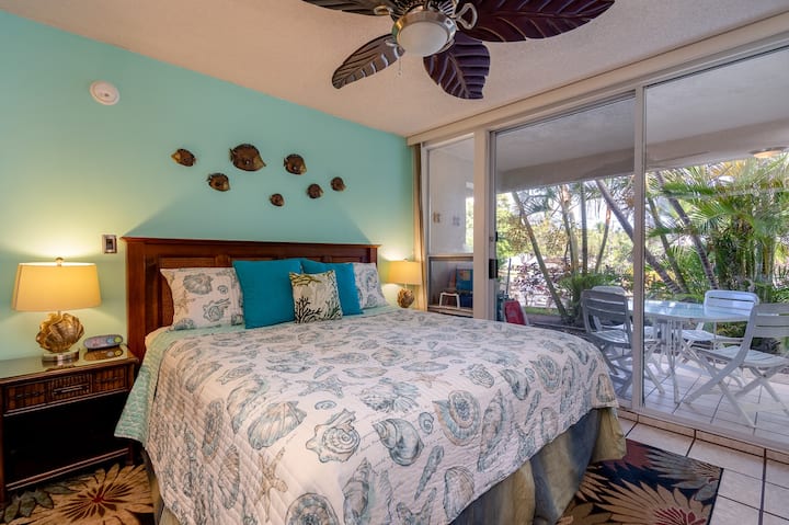 Голям майстор с двойно легло, самостоятелна и самостоятелна врата на вътрешния двор.