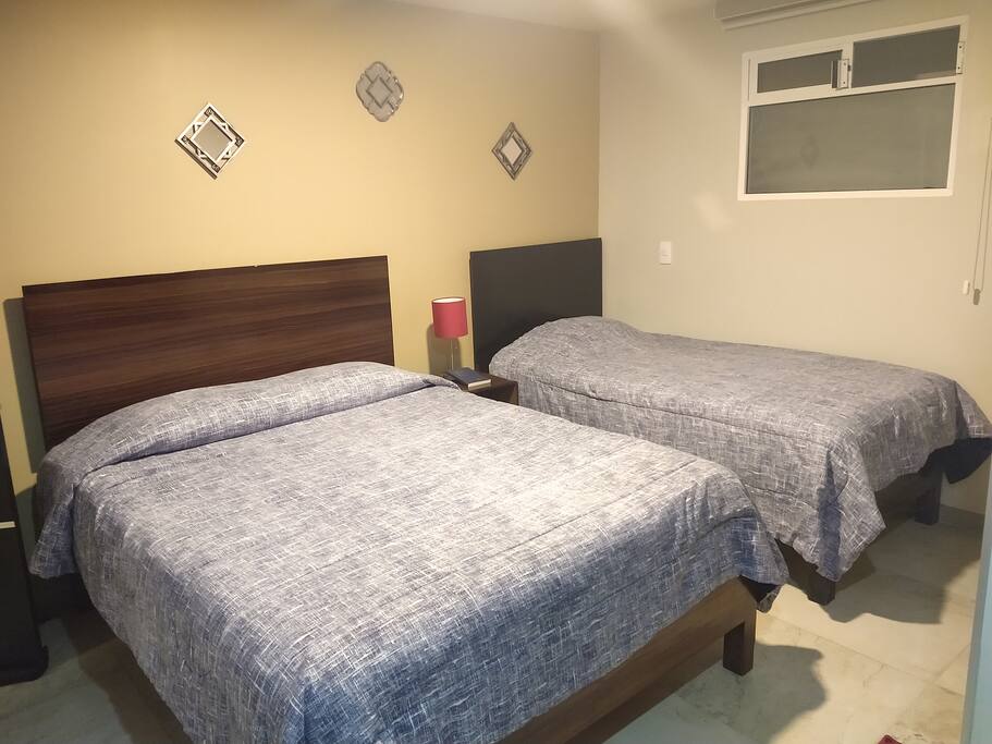 Cama Queen Size + Cama Individual
