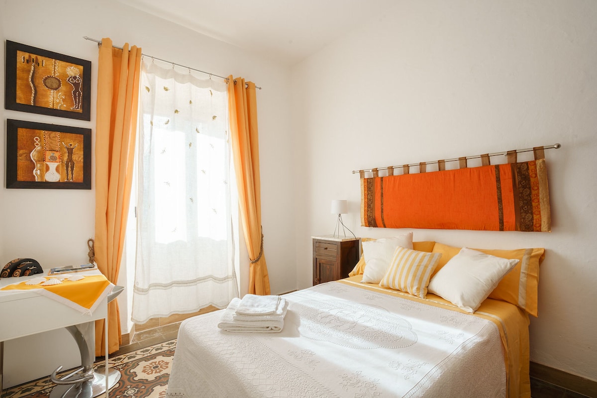 Narančasta soba