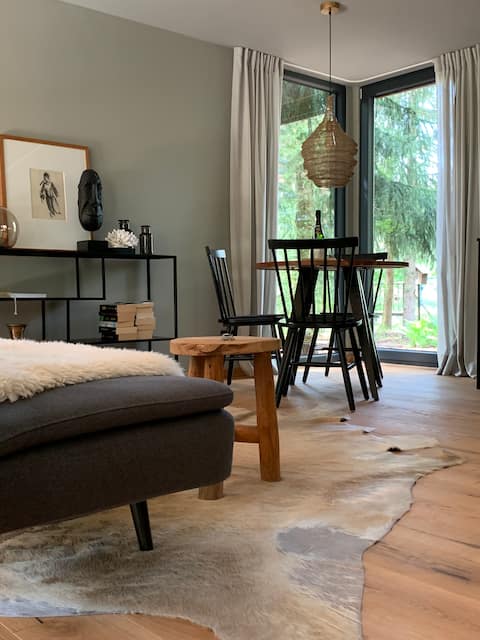 Top Airbnb: Bungalow in the forest in Potsdam Mittelmark
