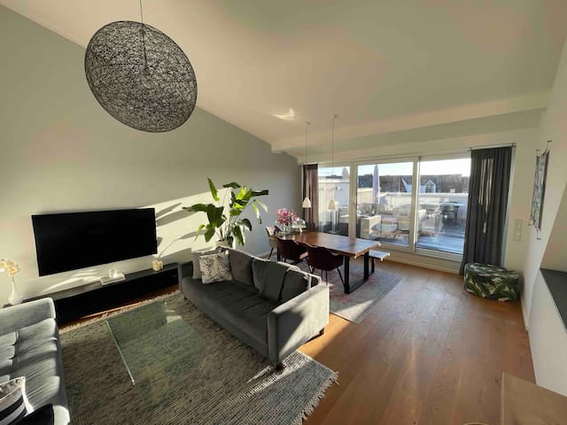 Moderne Whg. mit 3 Schlafzimmer + großer Terrasse