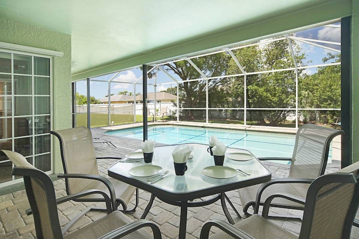 Villa Home Sweet Home - nice and cozy villa - Villas for Rent in Cape  Coral, Florida, United States