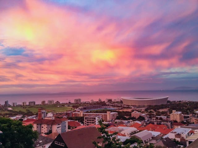 Central Garden Oasis | Superb Views