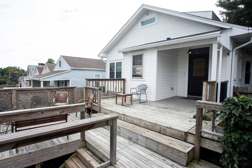 Back deck facing the back door