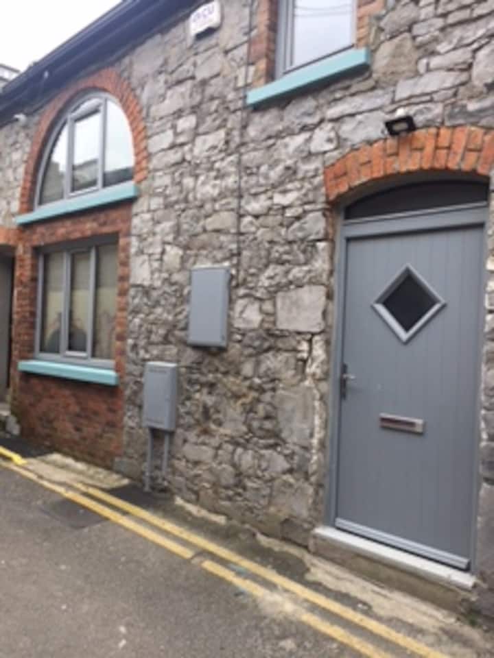 House — fortified house in Englishtown,limerick City