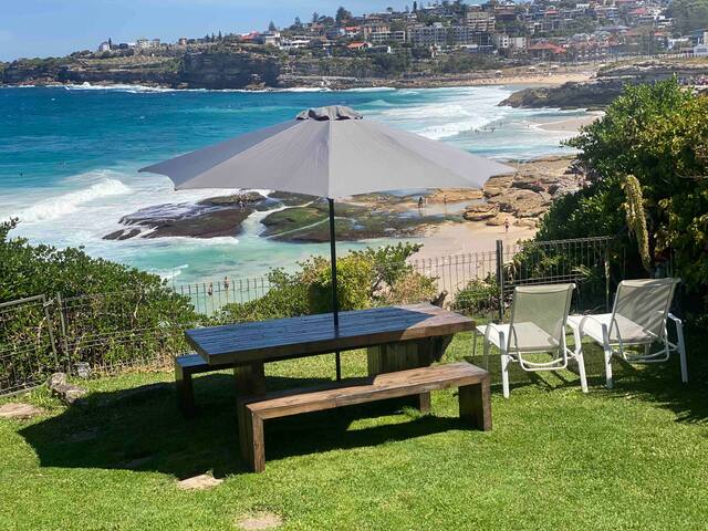 Exclusive Ocean Front Tamarama Beach /Bondi gallery image 5
