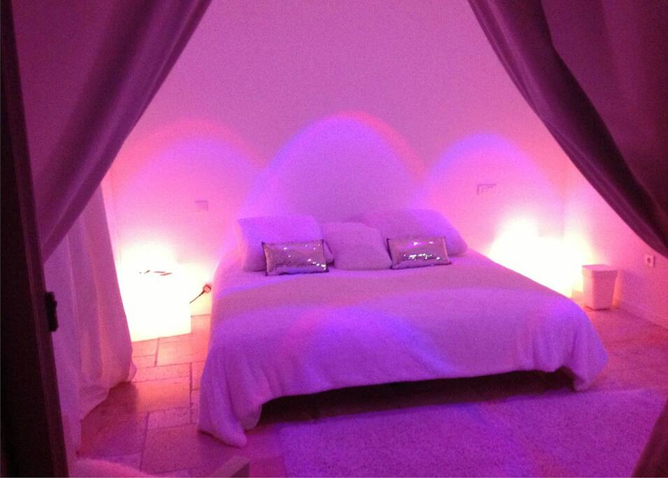 Jeux de lumières ...vous la préférez rose ?