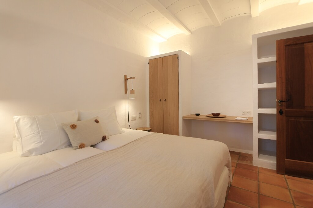 საძინებელი 4