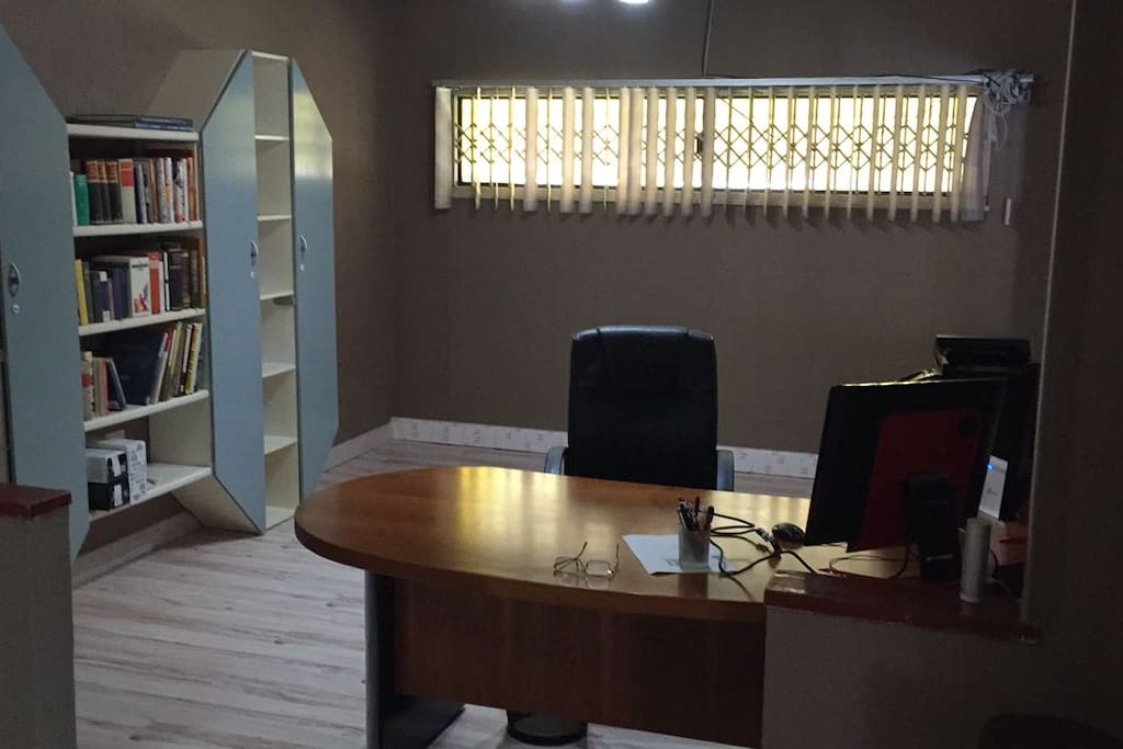 Office Space with Printing Facility and Internet Access