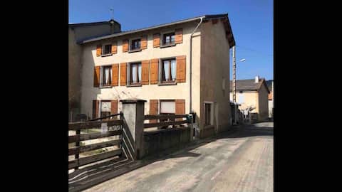 Large Vacation Home in the Aude Pyrenees