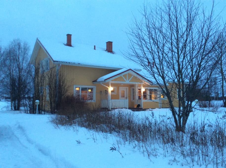 This house has a big garden. Located only about 1 km from the Road 75. 50 km from Kemi and 60 km from Rovaniemi.