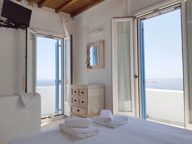 Delos View Summer House gallery image 5