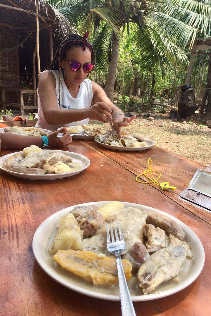 Perú Wok - San Andrés - Restaurant - San Andrés | Airbnb®