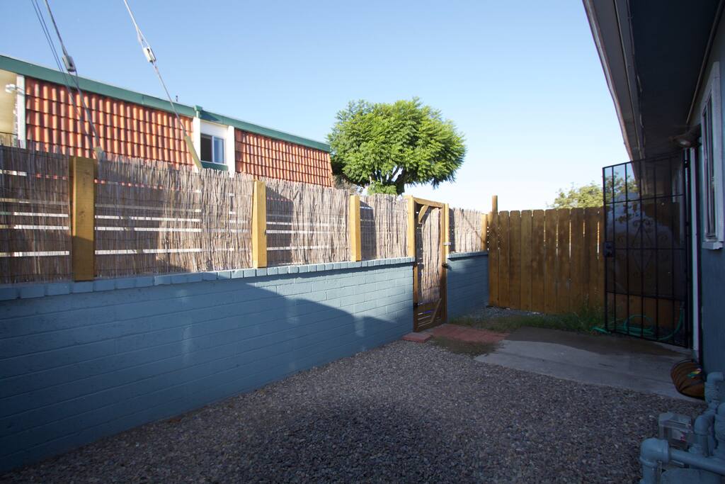 PRIVATE BACKYARD