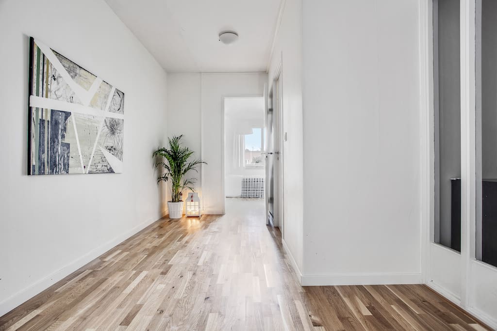 Hallway looking into bedroom