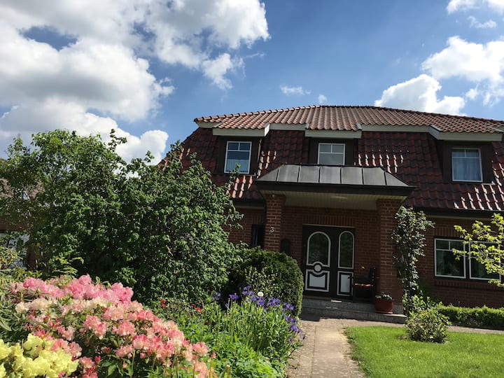 Villa on the Baltic Sea in Helmstorf Ot Kühren Apartments for Rent