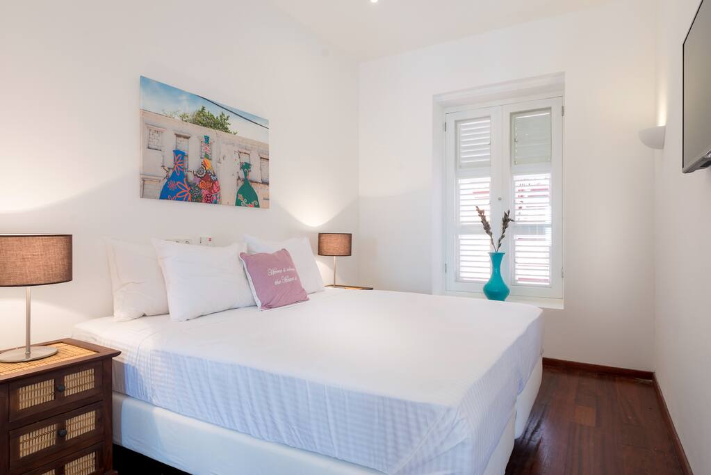 Clean and comfortable room. Daily housekeeping.