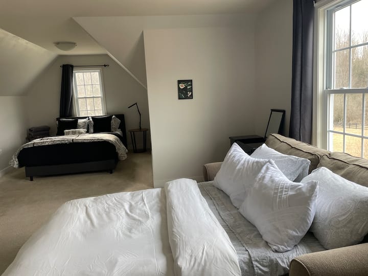 4号卧室（楼上）