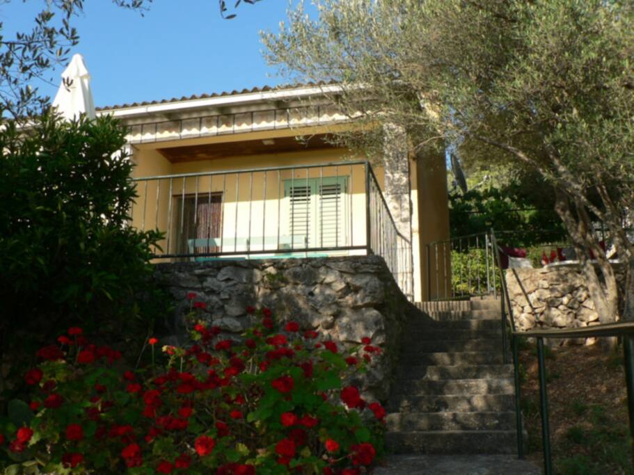 The house from the promenade