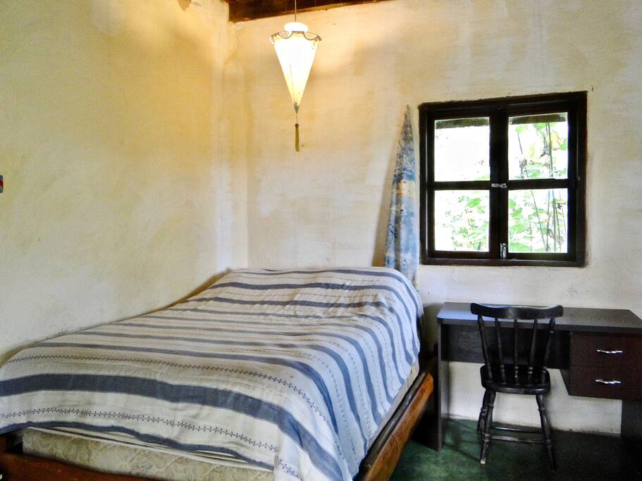 Quarto cama queen