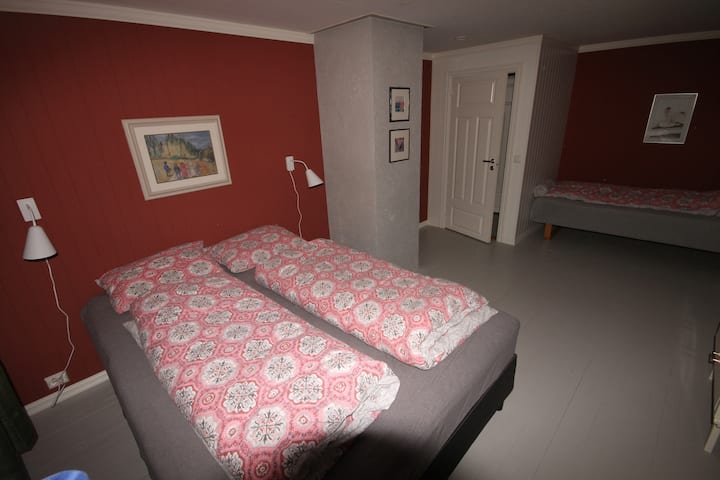 غرفة النوم 2