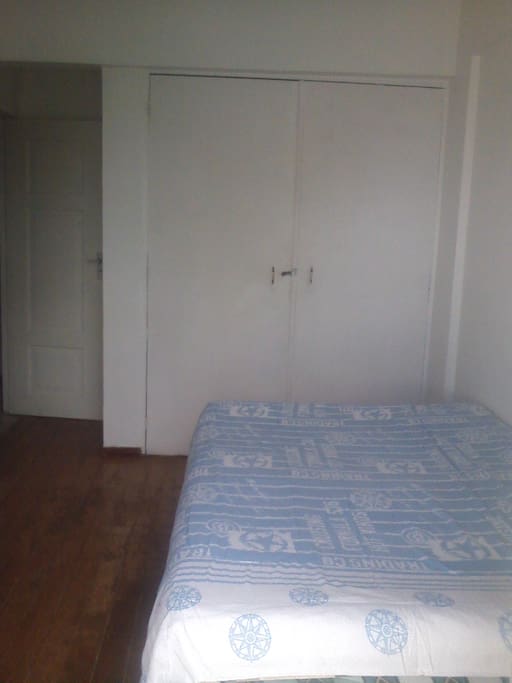Quarto 1 com varanda
