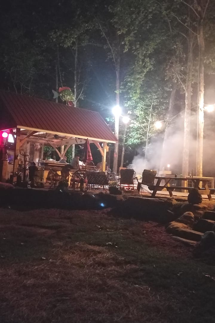 Happy Bottom Riverfront Cabin, Petersburg,WV Cabins for Rent in